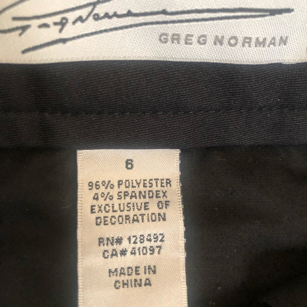 Greg Norman Ladies Golf shorts - Picture 7 of 8